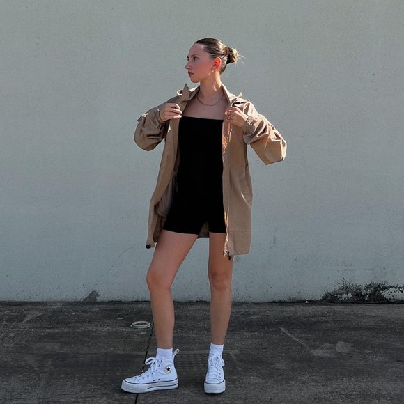 PrettyLittleThing Tan Rain Jacket - Picture 1 of 3